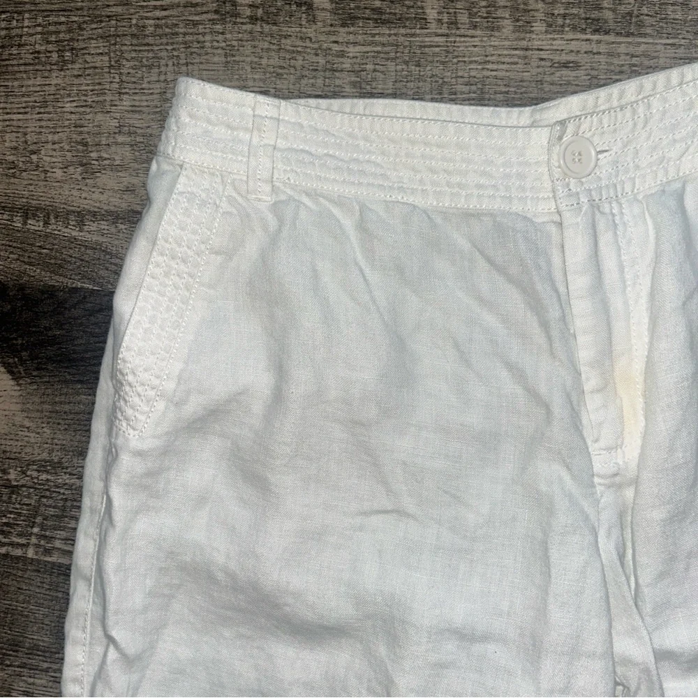 Liz Claiborne White Bermuda Shorts Comfortable Cotton Blend